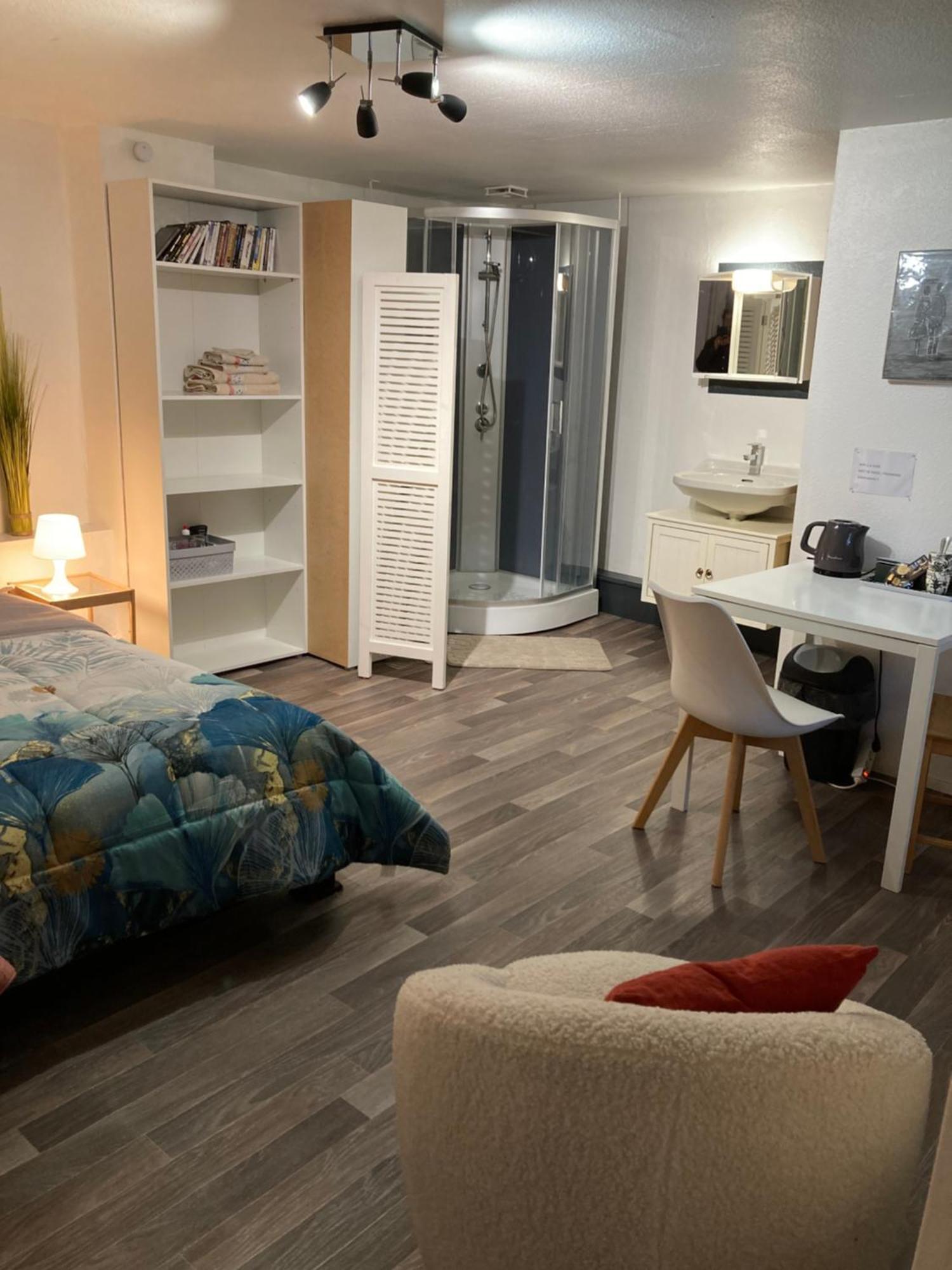 דינאן Gite D'Avalon Chambre 7 מראה חיצוני תמונה