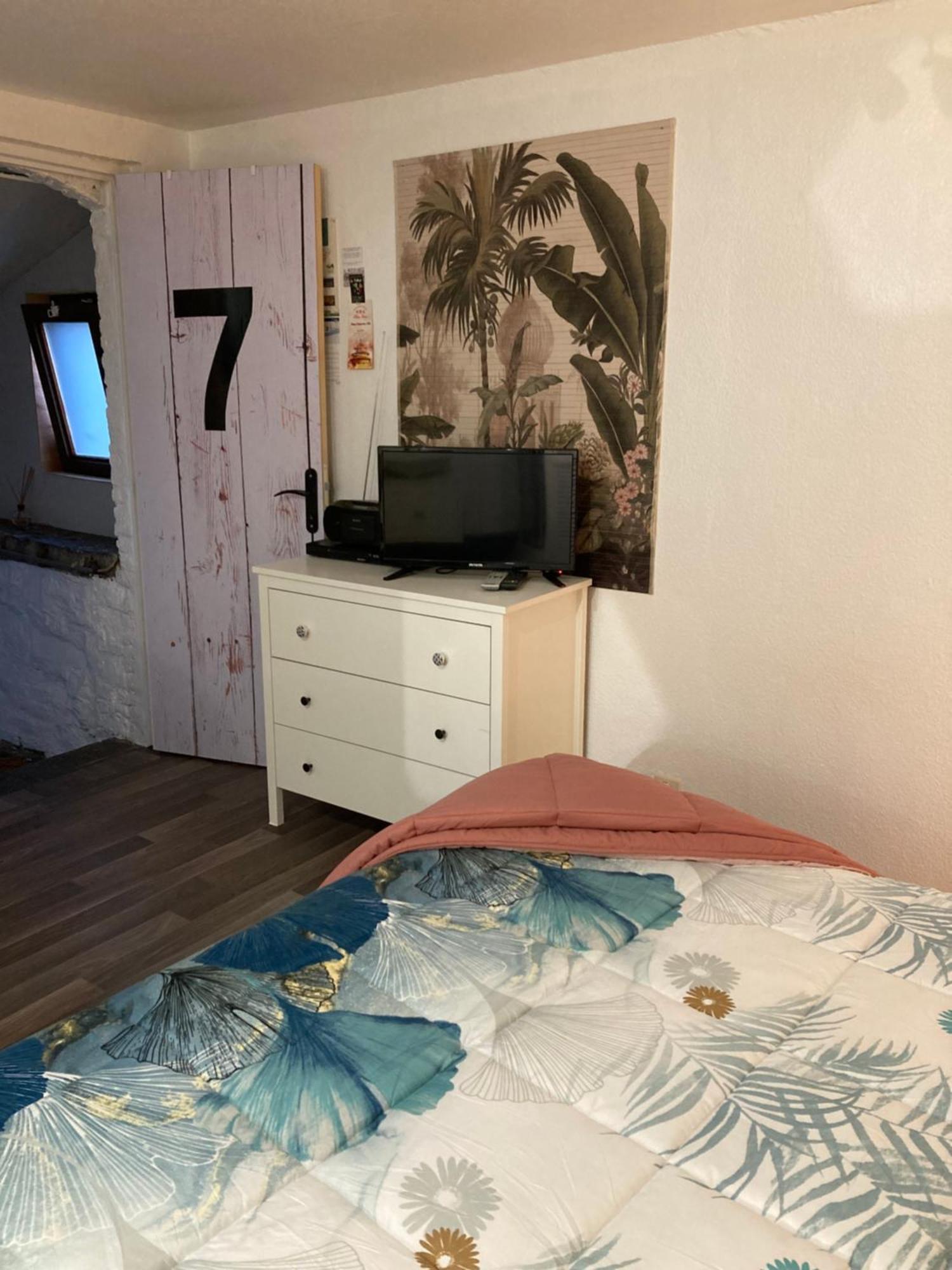 דינאן Gite D'Avalon Chambre 7 מראה חיצוני תמונה